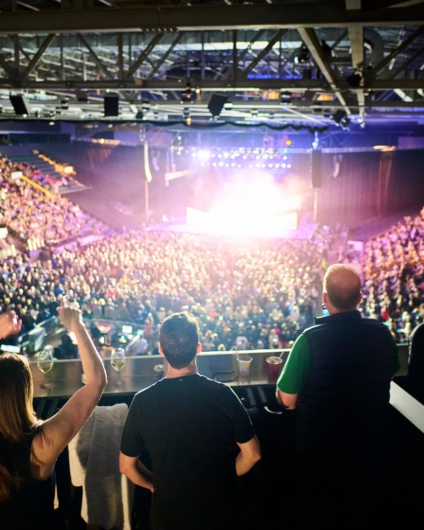 Suite & Loge Leases
